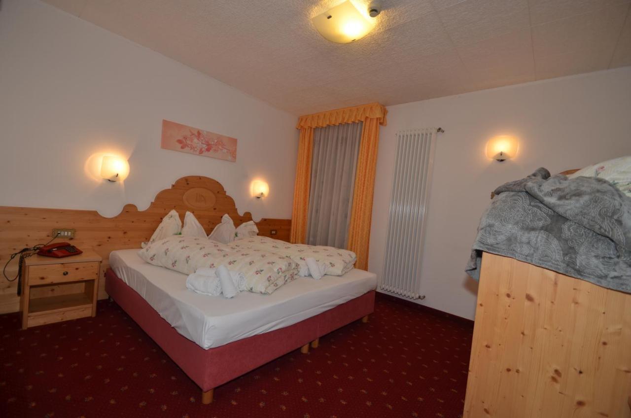 Hotel Albe Rocca Pietore Exterior foto